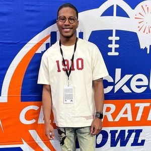 Meet your Posher, Justin